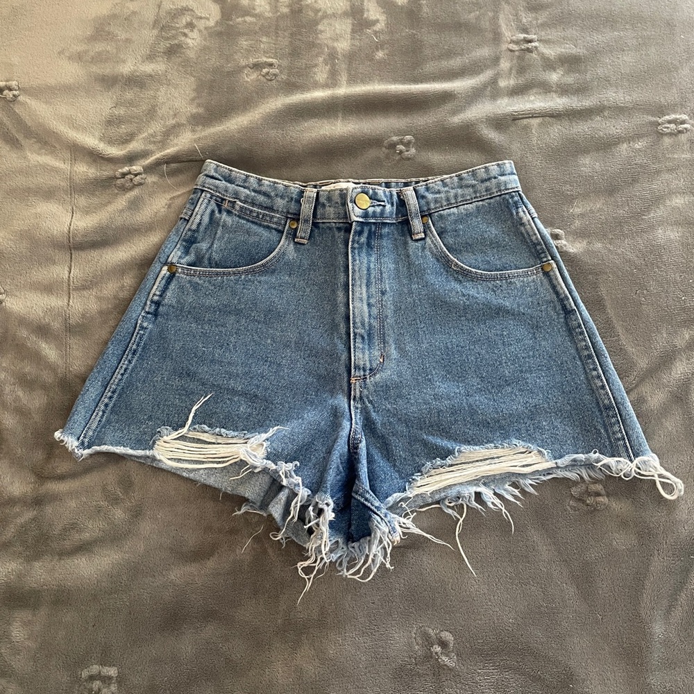 Wrangler Blue Jean Shorts Distressed High-Waisted